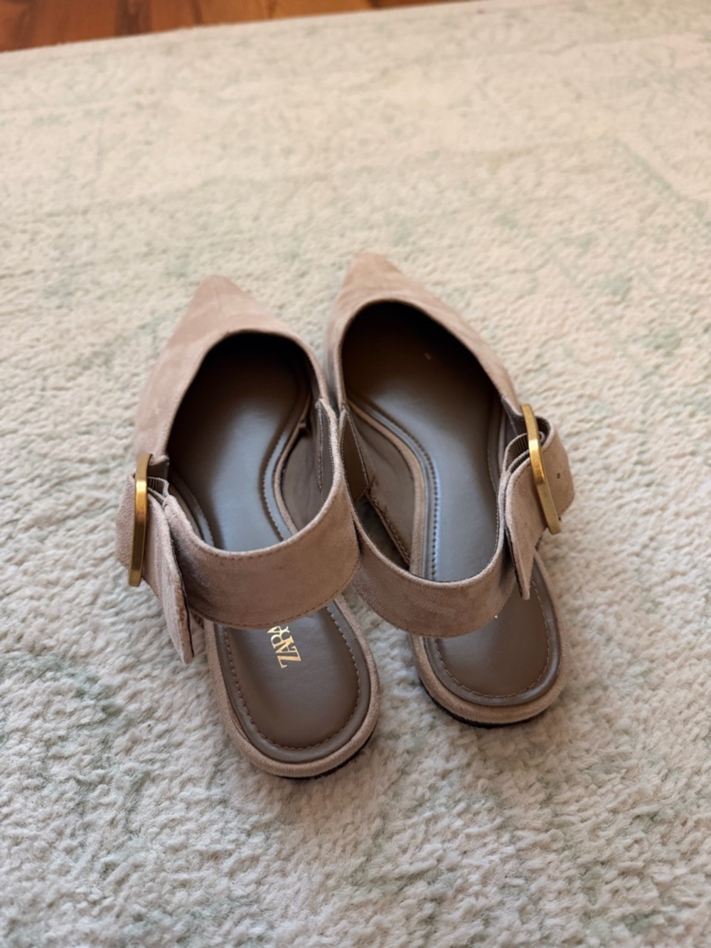Zara Taupe Suede Pointed Slingback Mules with Gold Buckle - Picture 3 of 4